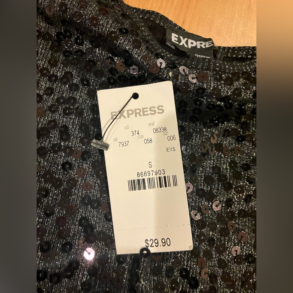 3 Shiny Tanks Size XS & Small Express Sequin blue, black & NWT Tank & Forever 21 - Picture 4 of 13